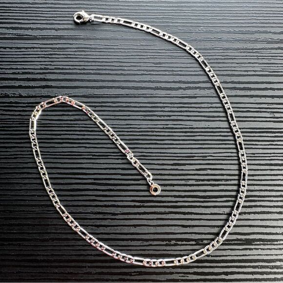 NEW 18K White Gold Plated Figaro 18" Chain / Layering Necklace - 18-inches - Picture 8 of 12